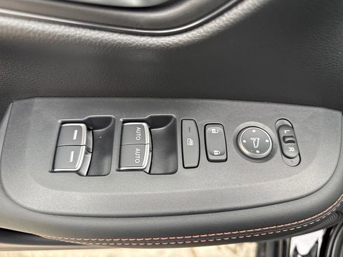 New 2026 Honda HR-V Sport image 13