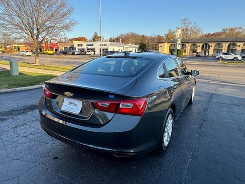 Used 2017 Chevrolet Malibu Hybrid image 12