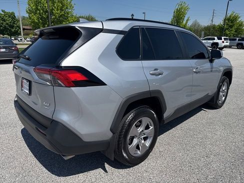 Used 2025 Toyota RAV4 XLE w/ Convenience Package AWD/4WD image 3