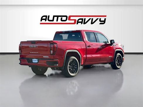 Used 2025 GMC Sierra 1500 Elevation image 7
