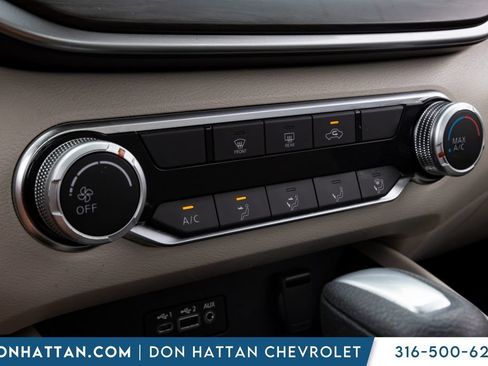 Used 2025 Nissan Altima 2.5 SV FWD image 8