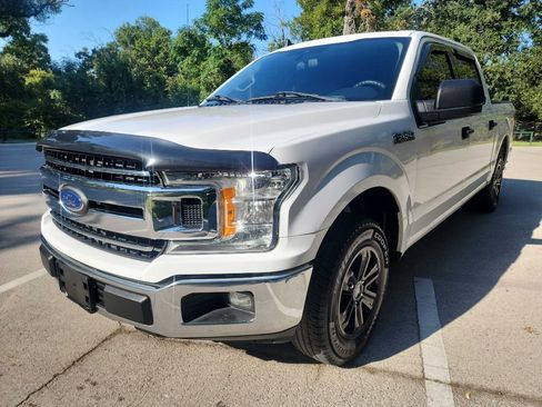 Used 2020 Ford F150 XLT image 3