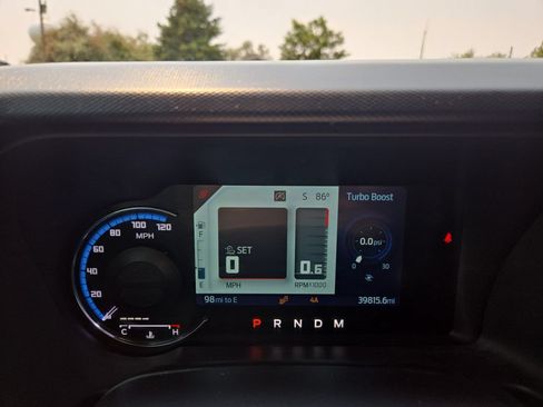 Used 2021 Ford Bronco Outer Banks w/ Sasquatch Package AWD/4WD image 22
