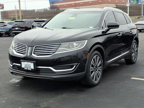 Used 2018 Lincoln MKX Reserve w/ Lincoln MKX Climate Package image 2