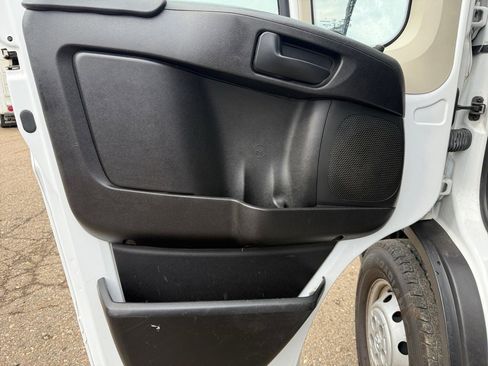 Used 2019 RAM ProMaster 3500 w/ Interior Convenience Group image 25