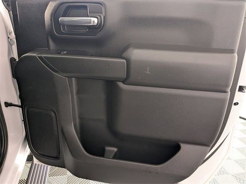 Used 2024 Chevrolet Silverado 3500 W/T image 28