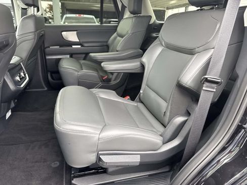 New 2026 Ford Expedition Active RWD image 19