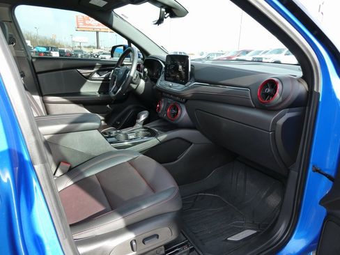 Certified 2024 Chevrolet Blazer RS w/ Driver Confidence II Package image 15