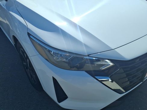 Certified 2024 Nissan Sentra SV FWD image 4