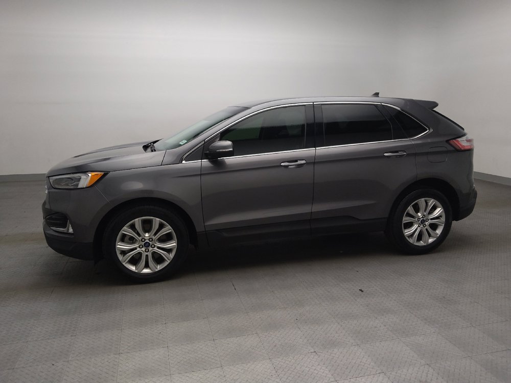 Used 2022 Ford Edge Titanium w/ Equipment Group 301A AWD/4WD image 2