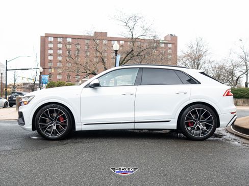 Used 2021 Audi Q8 Prestige w/ Prestige Package AWD/4WD image 4