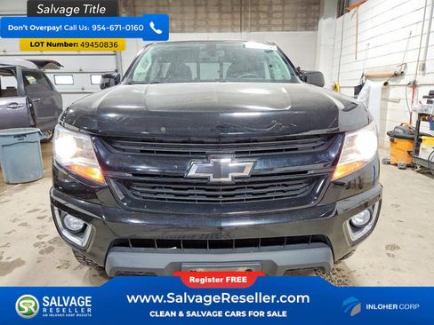 Used 2019 Chevrolet Colorado Z71 w/ Z71 Midnight Edition image 7