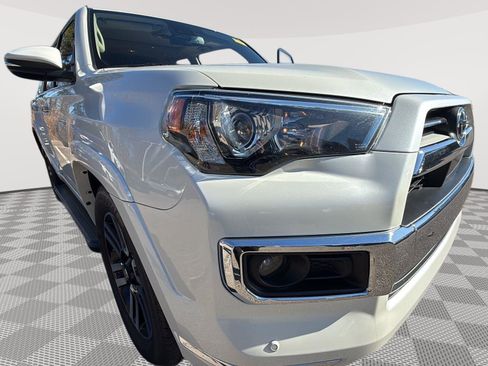 Used 2020 Toyota 4Runner Limited image 12