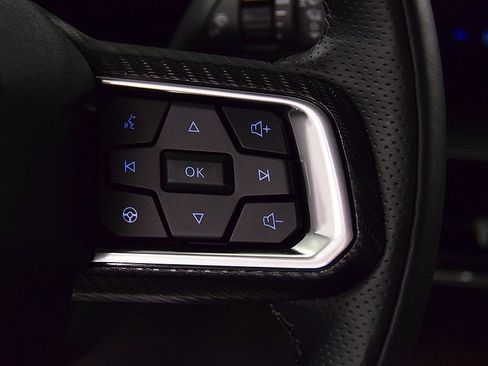 Used 2024 Ford Mustang GT Premium image 20