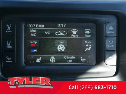 Used 2015 Jeep Cherokee Latitude w/ Cold Weather Group image 49