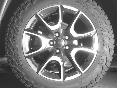 Used 2025 Jeep Compass Trailhawk AWD/4WD image 14