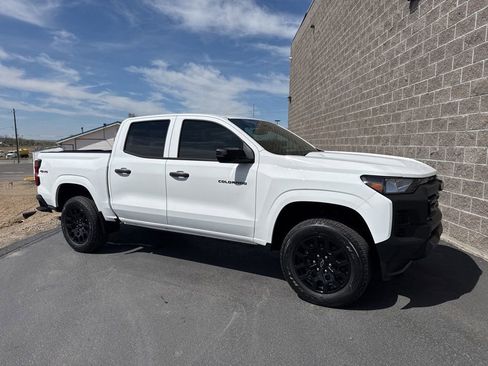 New 2026 Chevrolet Colorado W/T w/ WT Custom Package AWD/4WD image 1