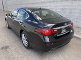 Used 2018 INFINITI Q70 Luxe w/ Cargo Package image 5