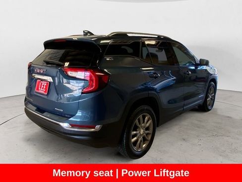 Used 2024 GMC Terrain SLT image 6