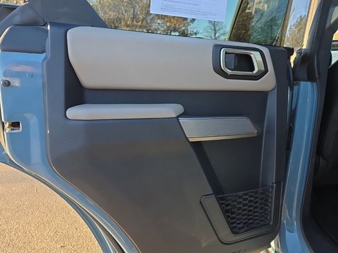 Used 2021 Ford Bronco Wildtrak image 16