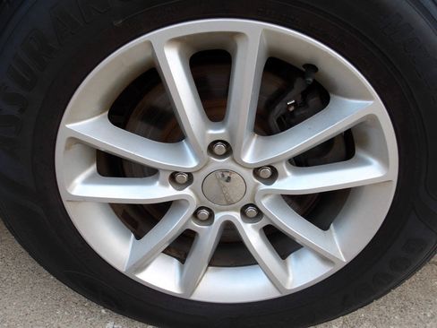 Used 2019 Dodge Grand Caravan SXT FWD image 26