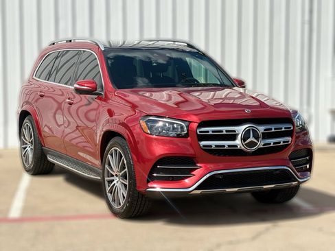 Used 2022 Mercedes-Benz GLS 450 4MATIC image 4