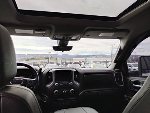 Used 2023 GMC Sierra 2500 Denali w/ Denali Ultimate Package AWD/4WD image 13