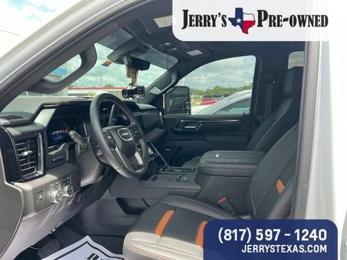 Used 2026 GMC Sierra 2500 AT4 w/ AT4 Premium Plus Package AWD/4WD image 7