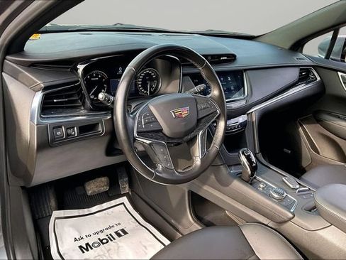 Used 2021 Cadillac XT5 Premium Luxury AWD/4WD image 14