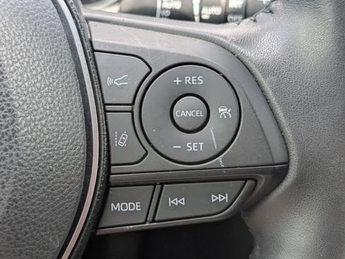 Used 2019 Toyota RAV4 Limited w/ Cold Weather Package FWD image 14