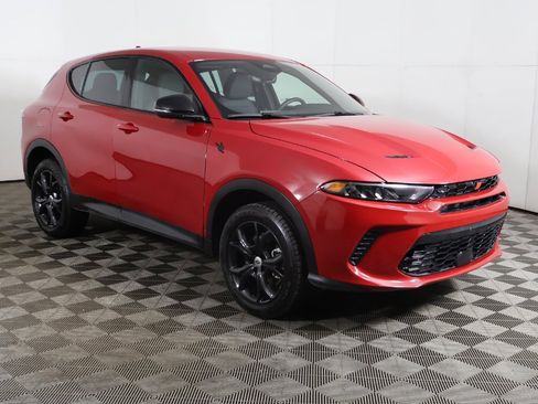 Used 2024 Dodge Hornet GT w/ GT Blacktop Package image 45