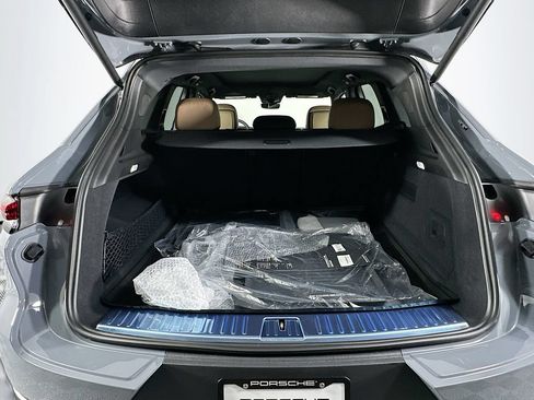 New 2026 Porsche Cayenne AWD/4WD image 28