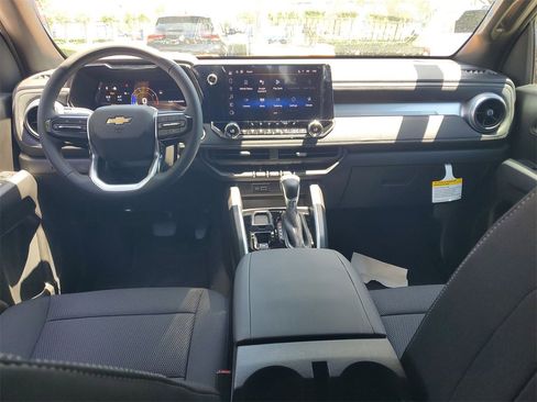 New 2025 Chevrolet Colorado LT image 11