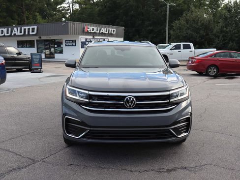 Used 2021 Volkswagen Atlas Cross Sport SE image 13