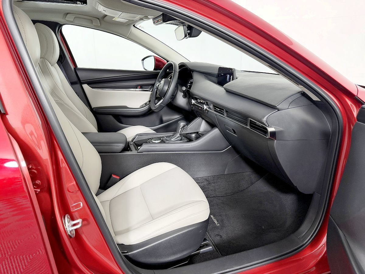 Used 2025 MAZDA MAZDA3 s FWD image 49
