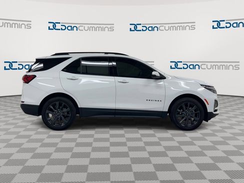 Used 2022 Chevrolet Equinox RS w/ RS Leather Package AWD/4WD image 9
