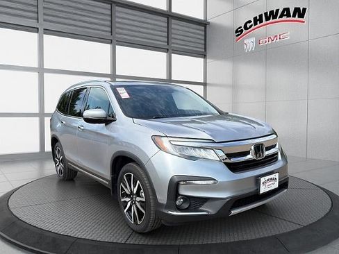 Used 2019 Honda Pilot Elite image 2