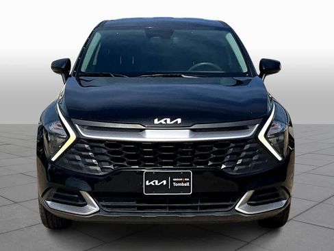 Used 2023 Kia Sportage LX image 4