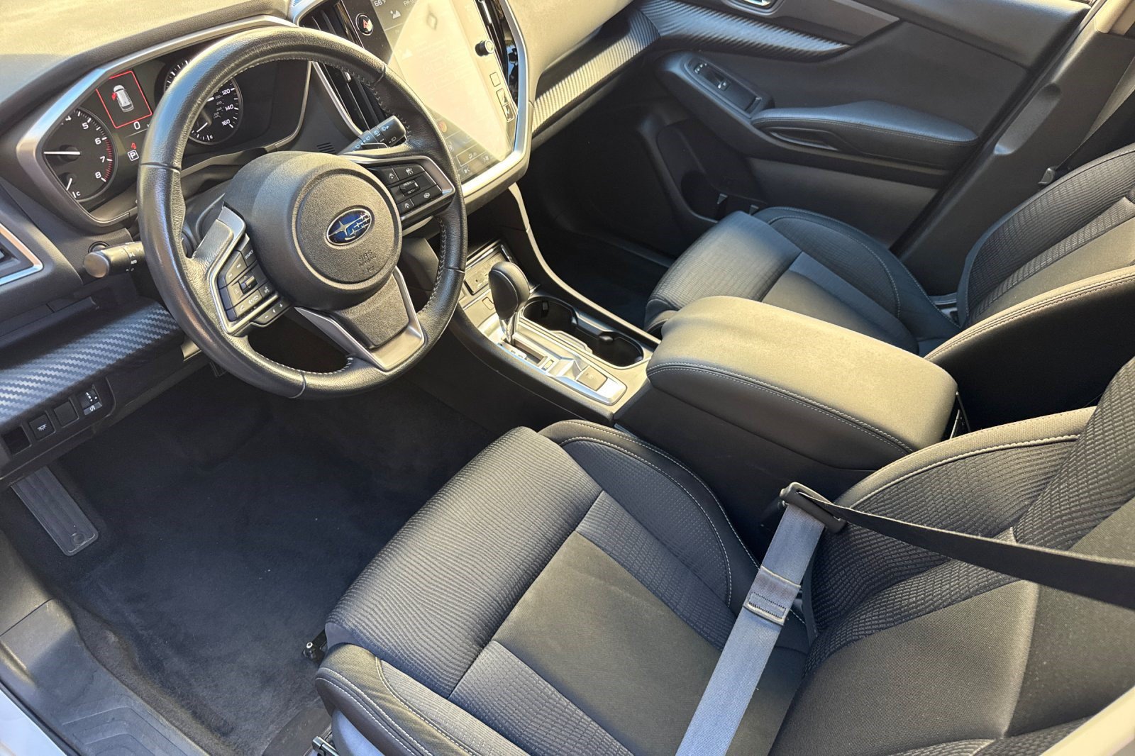 Used 2025 Subaru Ascent Premium AWD/4WD image 4