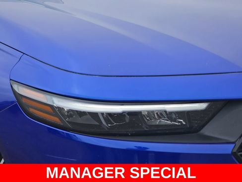 Used 2025 Honda Accord Sport image 33