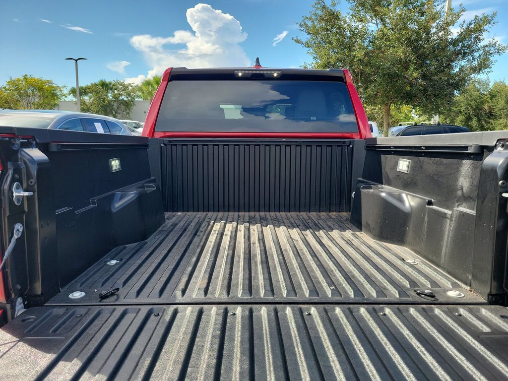 Certified 2025 Toyota Tacoma SR5 RWD image 29