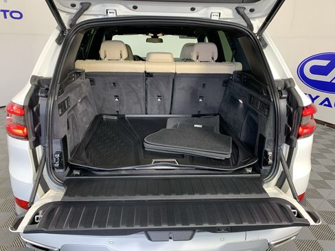 Used 2021 BMW X5 xDrive40i w/ Premium Package AWD/4WD image 36