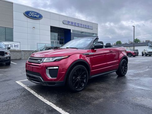 Used 2017 Land Rover Range Rover Evoque SE Dynamic AWD/4WD image 4