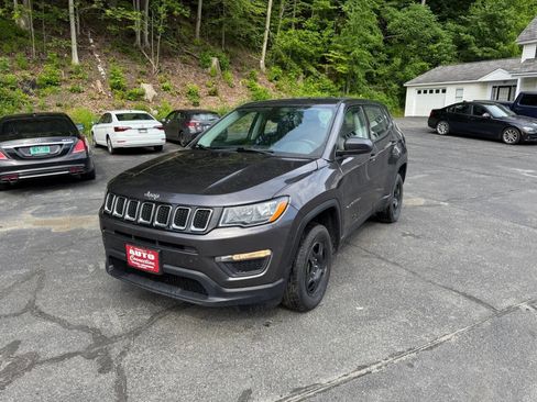 Used 2021 Jeep Compass Sport w/ Cold Weather Group AWD/4WD image 1