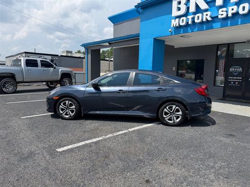 Used 2017 Honda Civic LX image 9