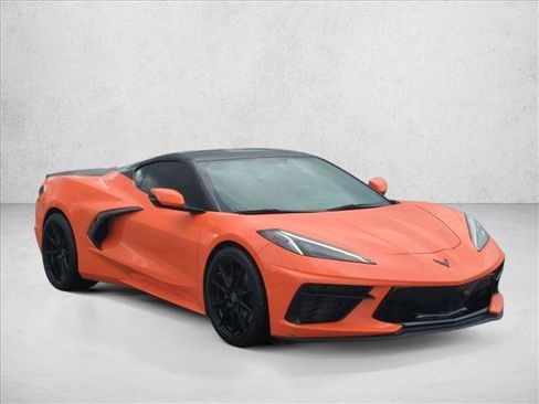 Used 2022 Chevrolet Corvette Stingray Coupe w/ Battery Protection Package RWD image 3