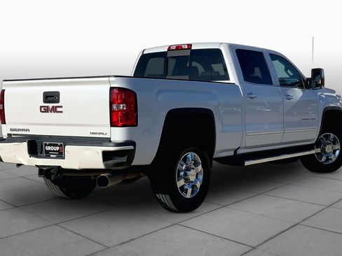 Used 2018 GMC Sierra 3500 Denali w/ Duramax Plus Package AWD/4WD image 13