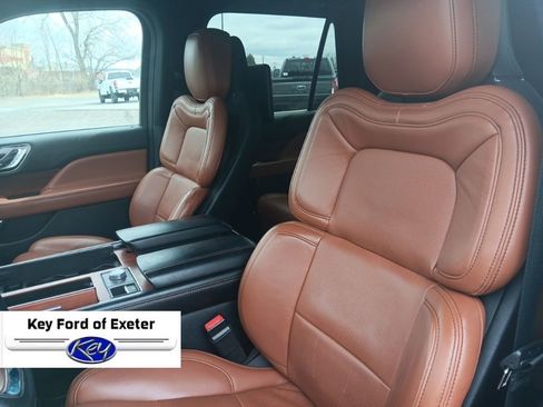 Used 2020 Lincoln Navigator Reserve image 29