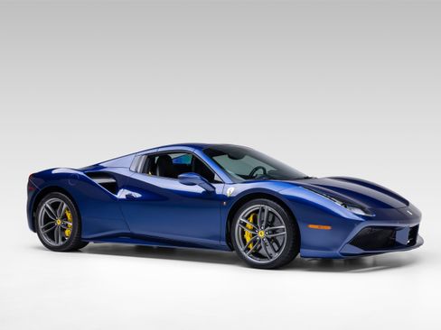 Certified 2017 Ferrari 488 Spider RWD image 16