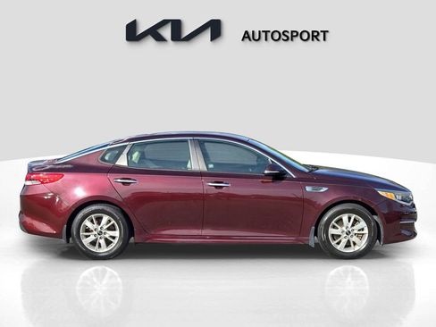 Used 2016 Kia Optima LX w/ LX Convenience Package image 7